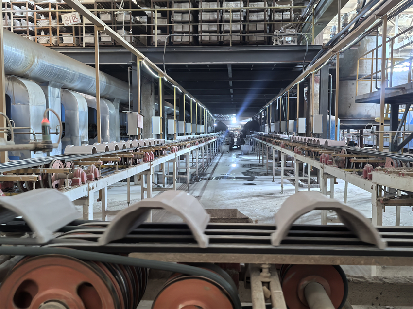 生产车间      (2) - 副本.jpg